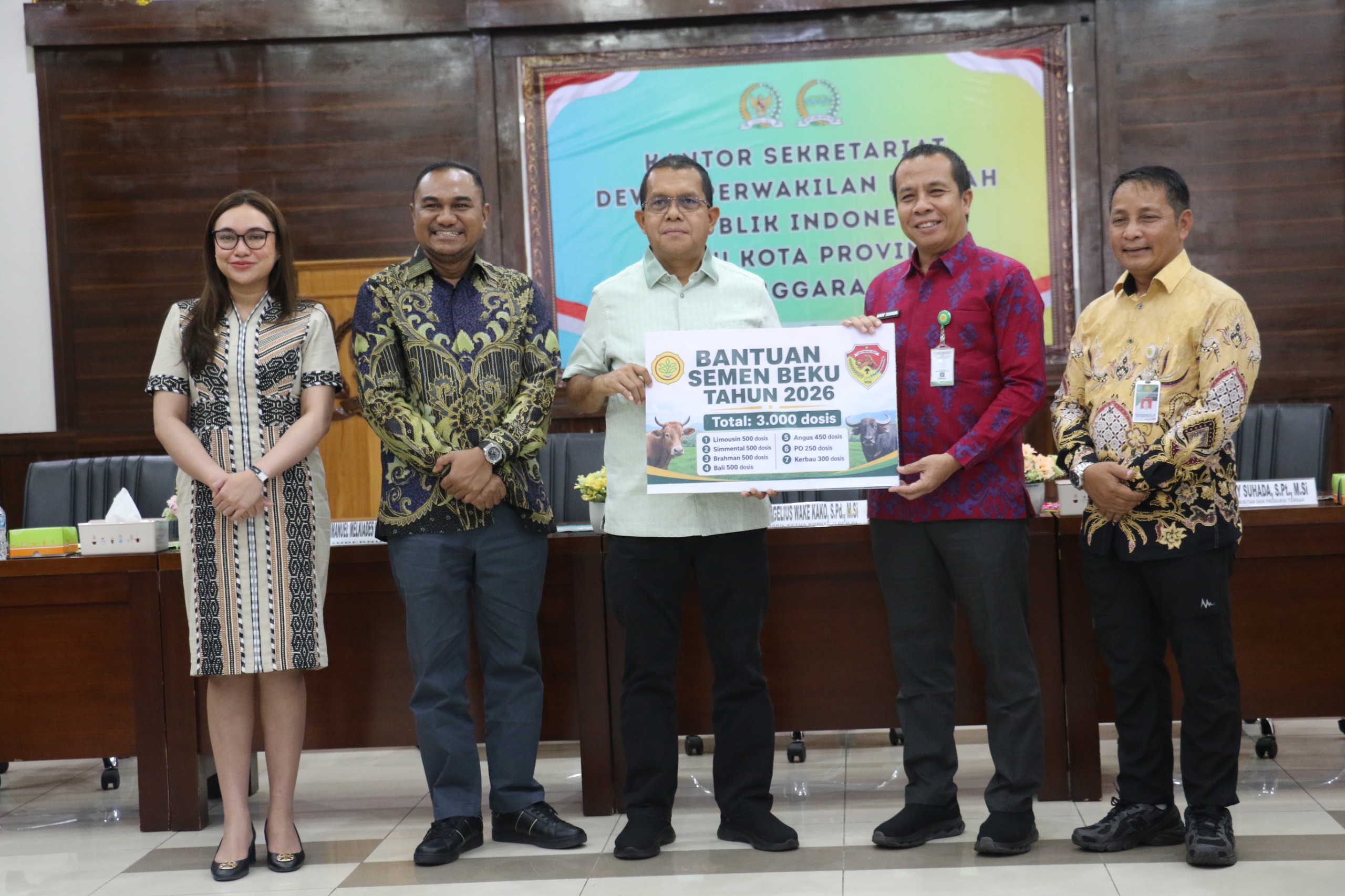 NTT Terima Bantuan 3.000 Dosis Semen Beku Sapi dari Kementerian Pertanian